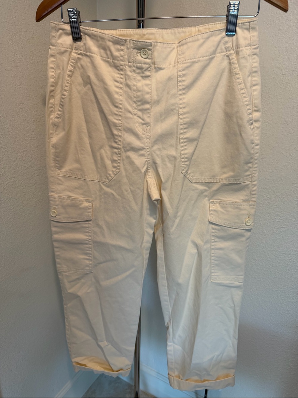 Cropped Cream Cargo Capris - Women's Utility Pants
